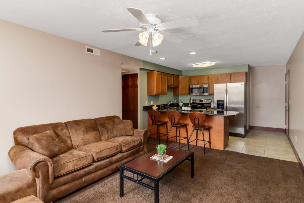400 W. Vernon, Normal, IL 4 Bedroom